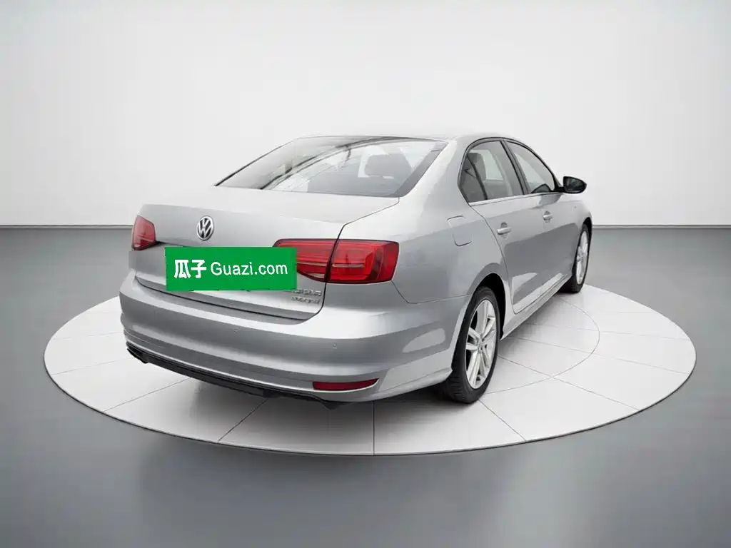 Volkswagen Sagitar — миниатюра 6