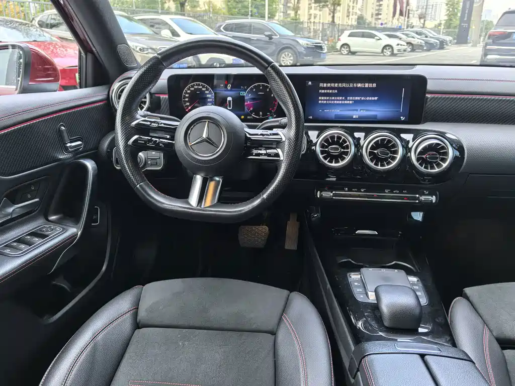 Mercedes-Benz A-Class — миниатюра 13