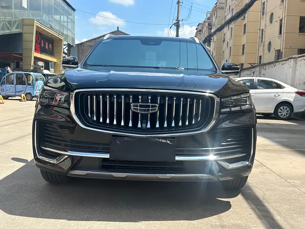 Geely Xingyue L — миниатюра 2