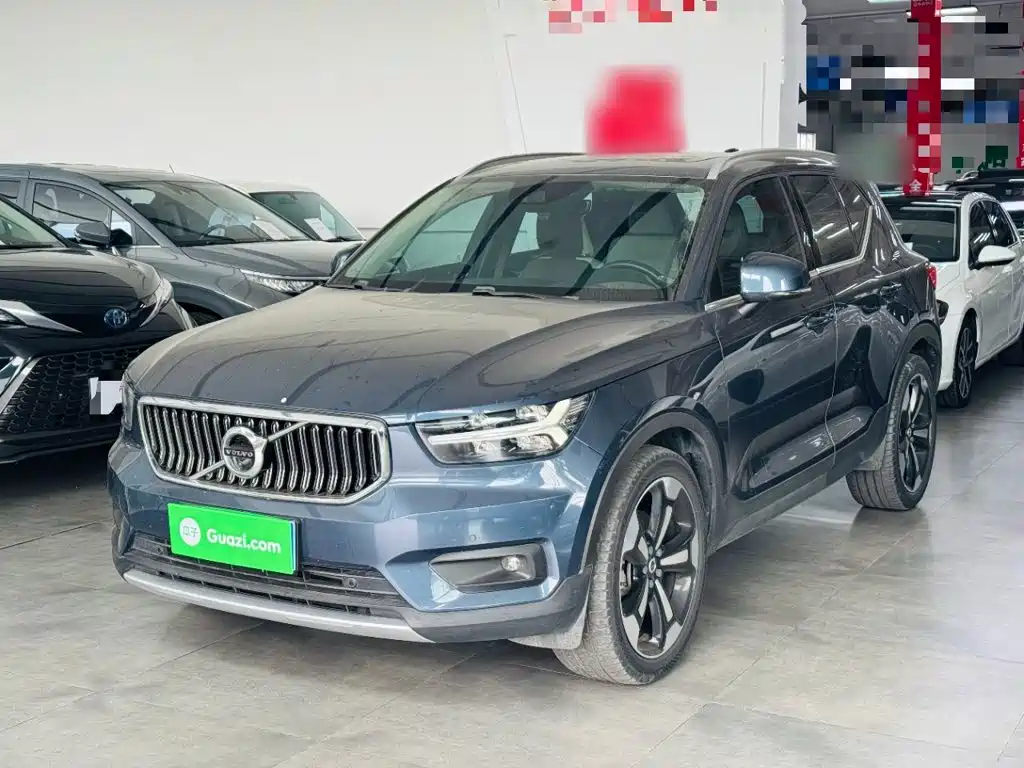 Volvo XC40 — миниатюра 2