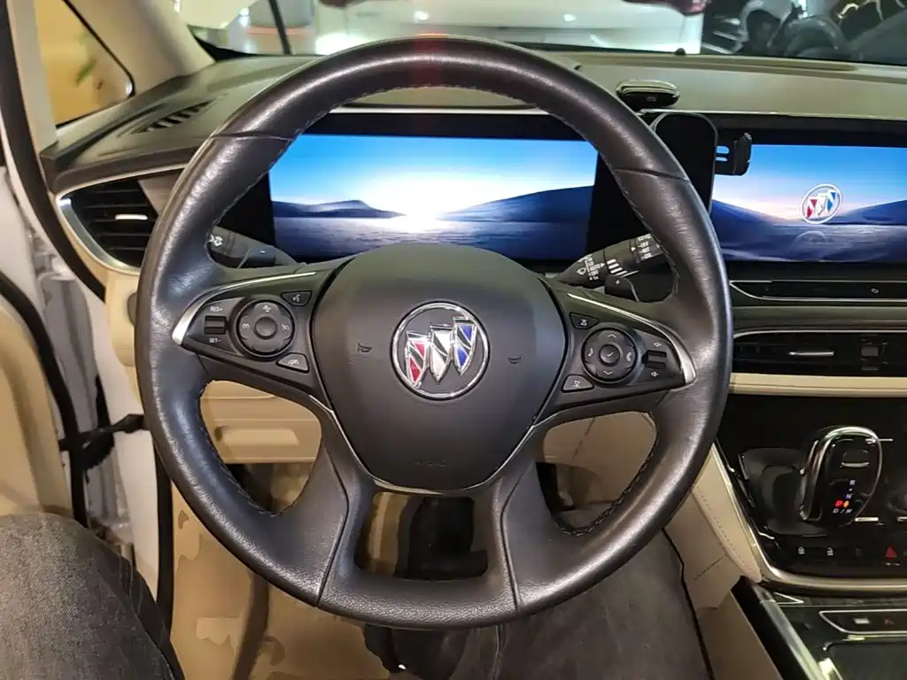 Buick GL8 — миниатюра 11