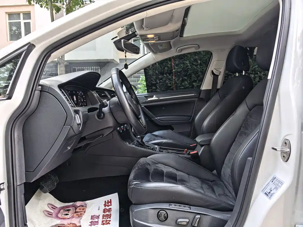 Volkswagen Golf 2020 280TSI DSG Luxury