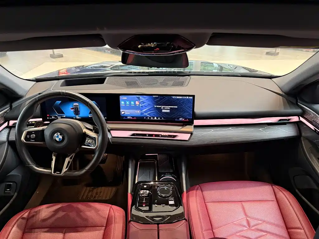 BMW 5 Series — миниатюра 2