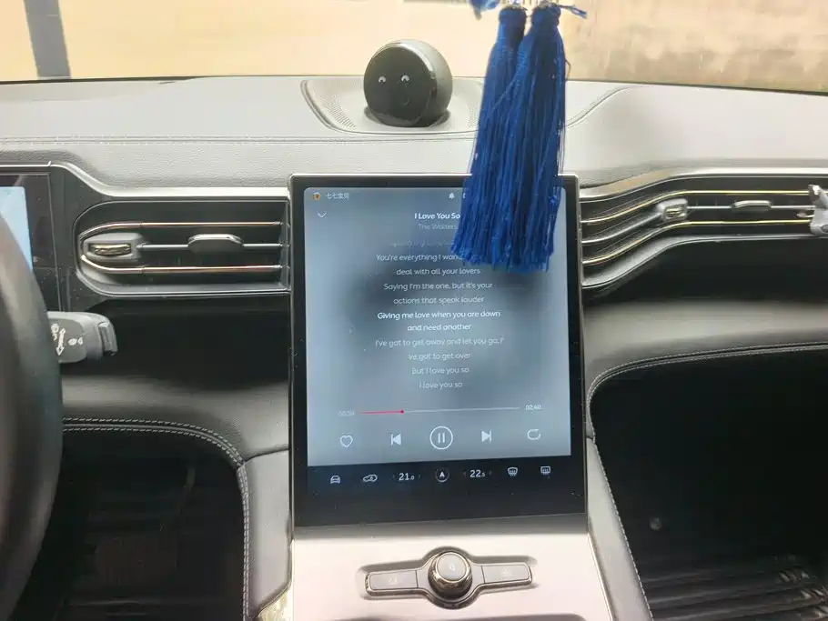 NIO ES6 — миниатюра 13