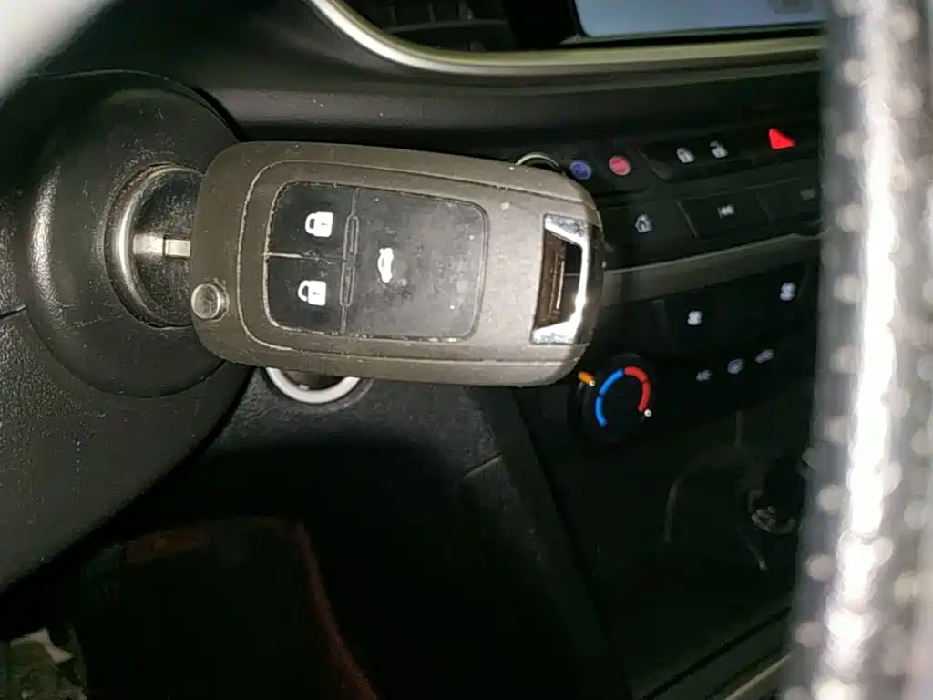 Buick Excelle — миниатюра 9