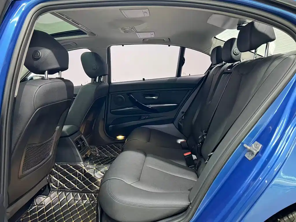 BMW 3 Series — миниатюра 5