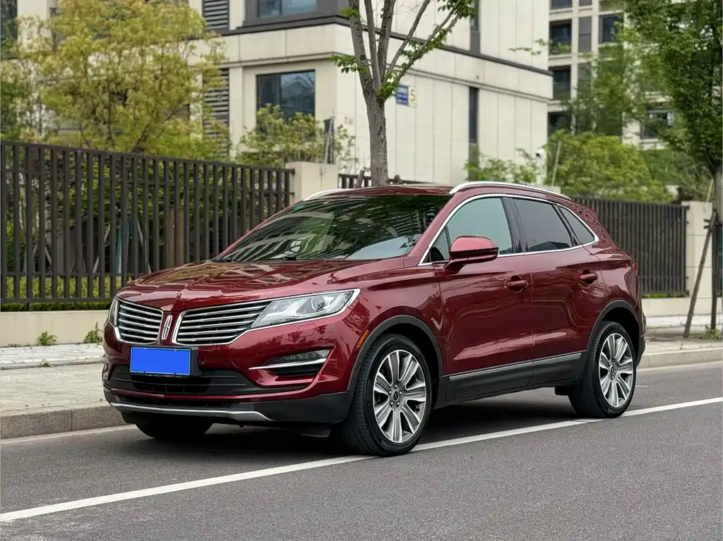 Lincoln MKC 2015