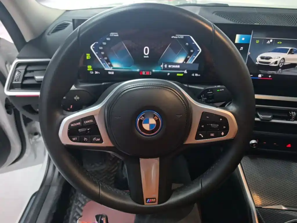 BMW i3 — миниатюра 11