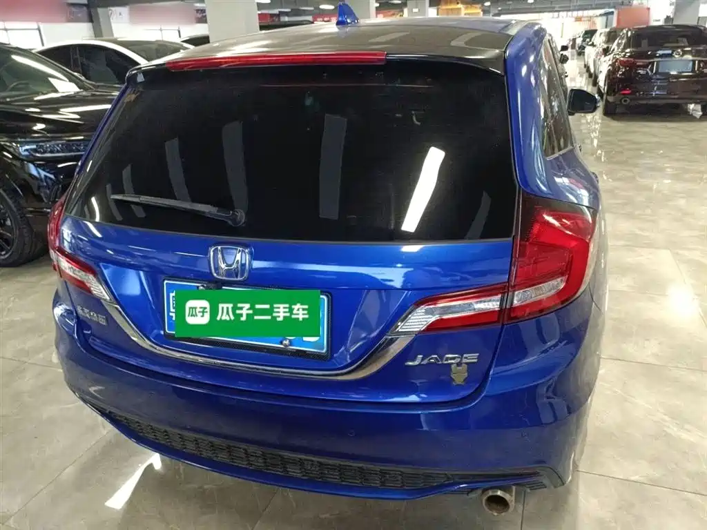 Honda Jade 2017 1.8L AT Comfort 5 мест