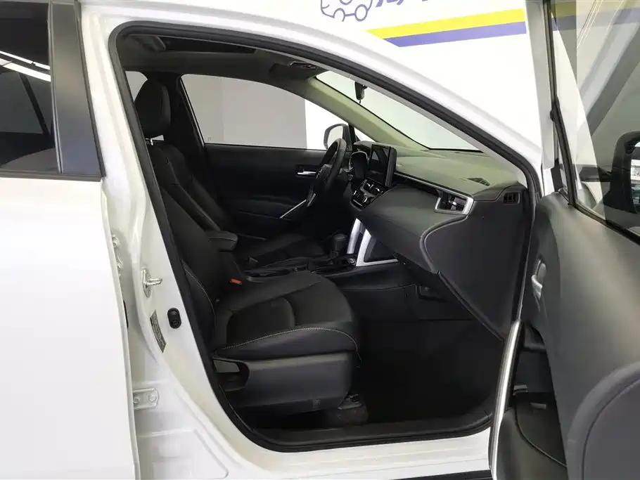 TOYOTA COROLLA SHARP AMPLIFIER