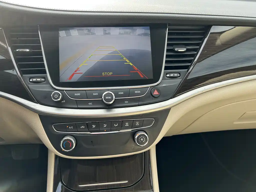Buick Verano — миниатюра 15