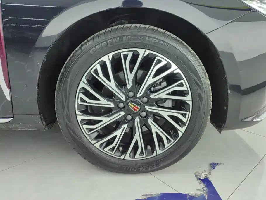 Hongqi H5 2.0T Auto Connected Flagship Smooth Edition, фото 6