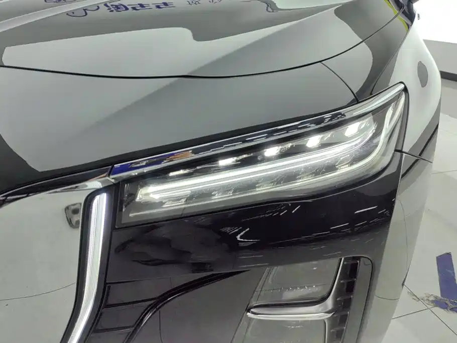Hongqi H5 2.0T Auto Connected Flagship Smooth Edition, фото 5