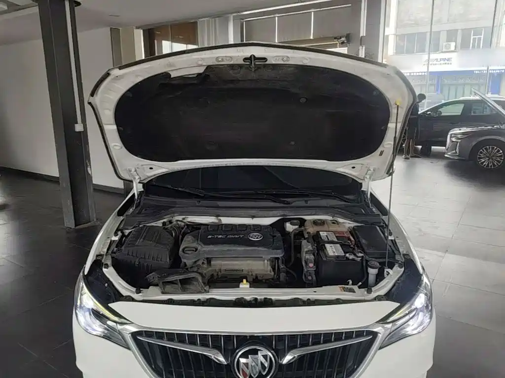 Buick Excelle — миниатюра 20