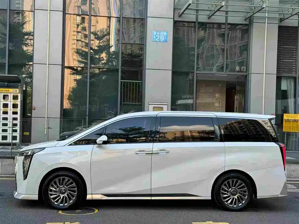 GAC Motor Trumpchi M8 — миниатюра 2