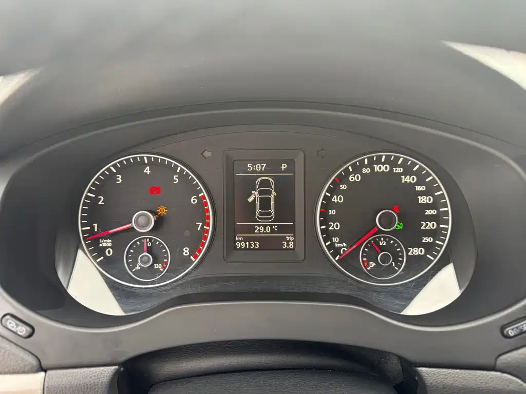 Volkswagen Sagitar — миниатюра 13