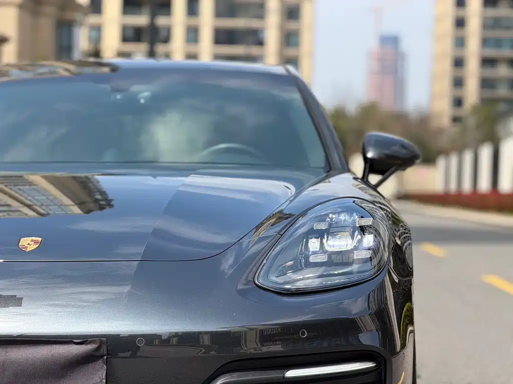 Porsche Panamera — миниатюра 18