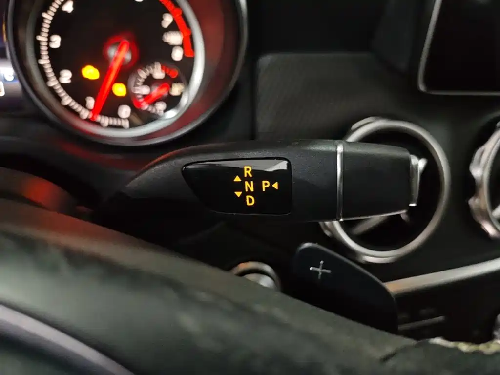 Mercedes-Benz GLA — миниатюра 14