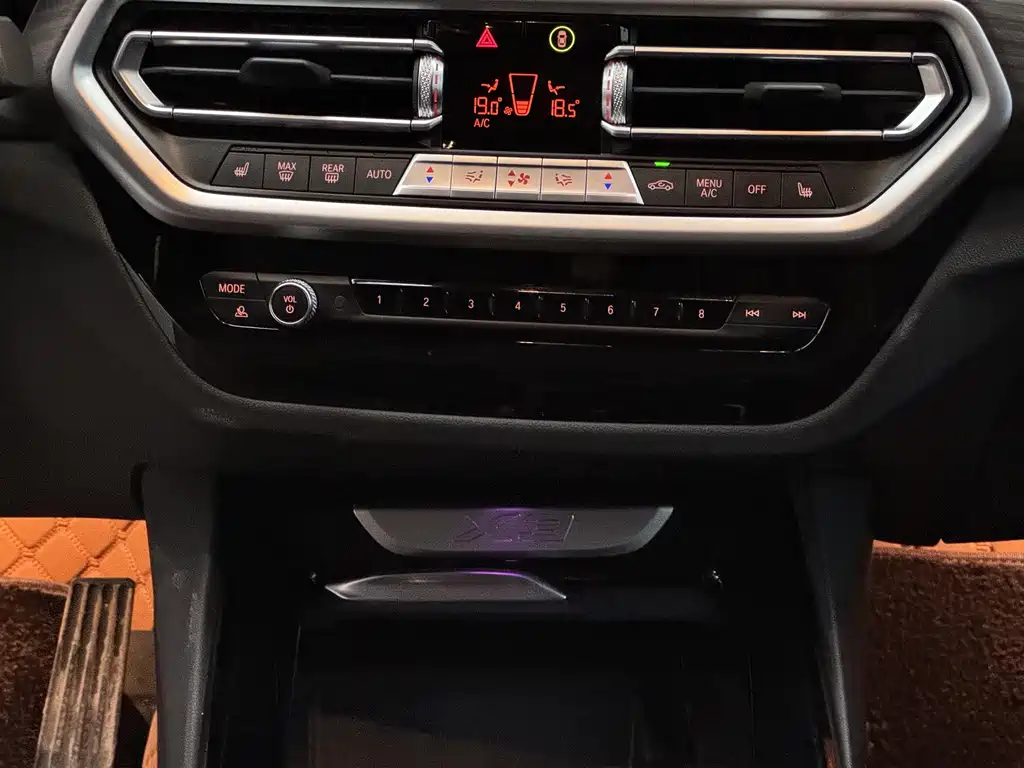 BMW X3 — миниатюра 12