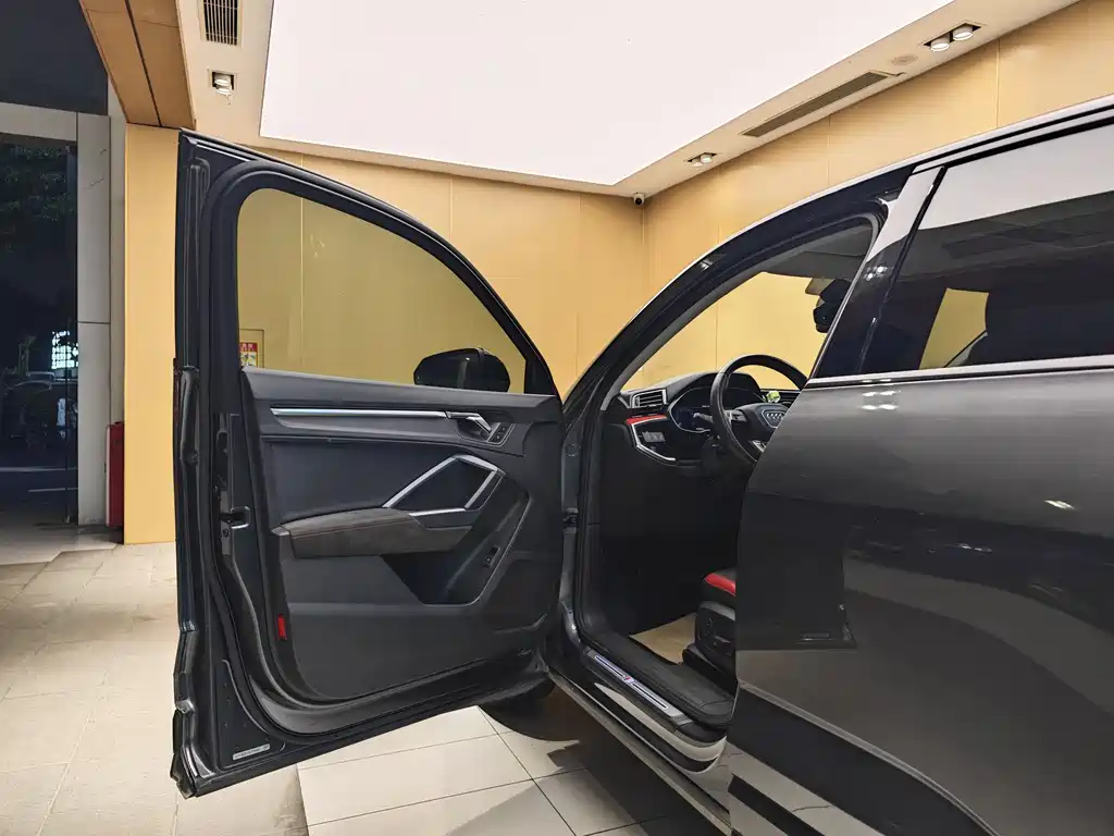 Audi Q3 Sportback 2020 40 TFSI Fashion