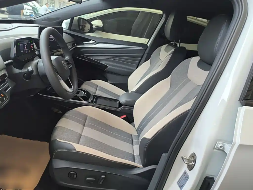 Volkswagen ID.4 Crozz — миниатюра 15