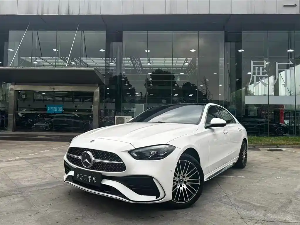 Mercedes-Benz C-Class 2023