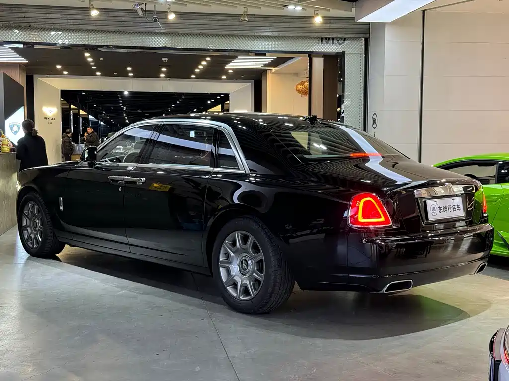 Rolls-Royce Ghost 2015 Series II Long Wheelbase