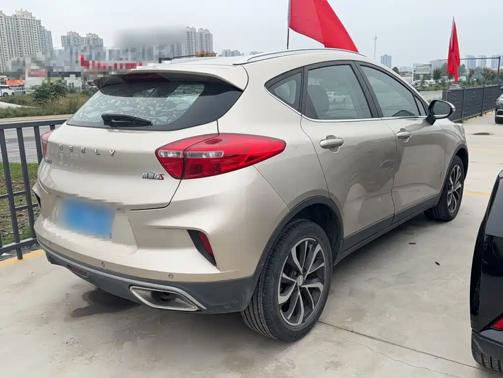 Geely Emgrand GS — миниатюра 21
