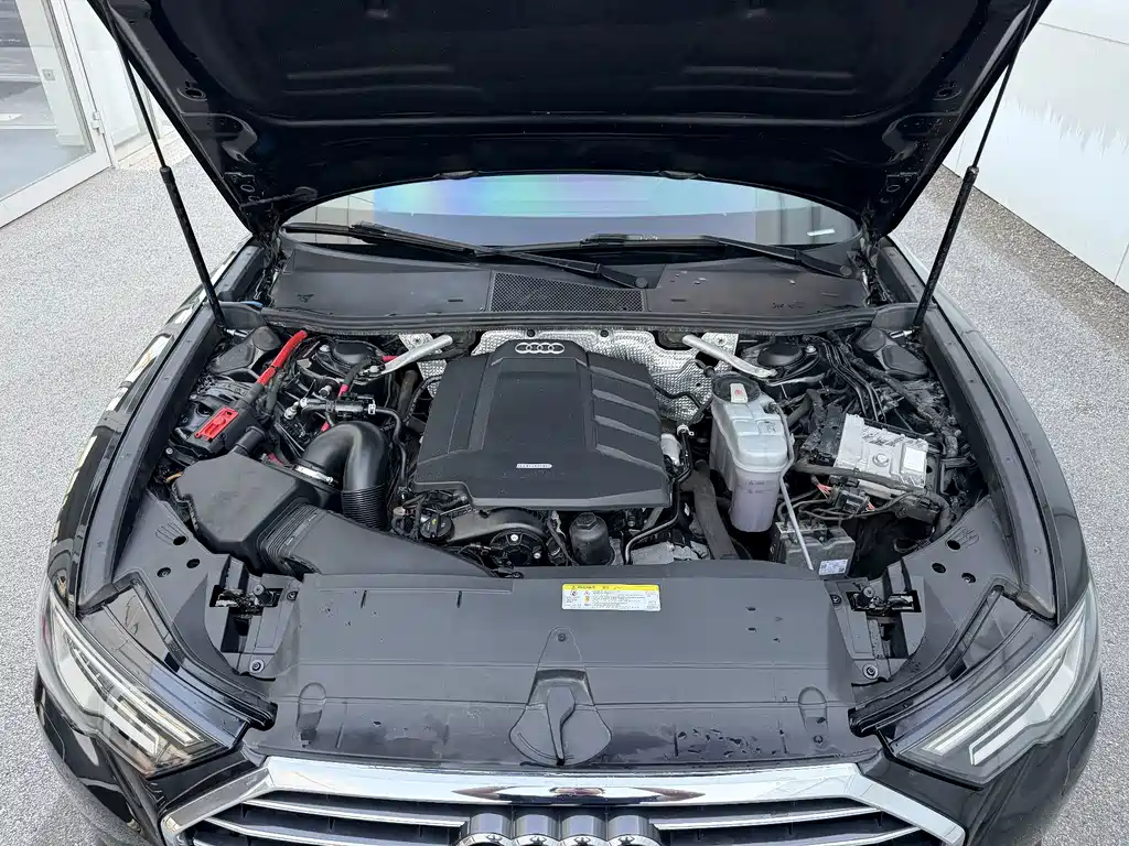 Audi A6L — миниатюра 9