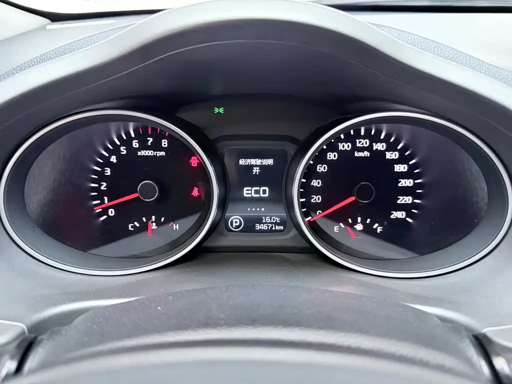 Kia Sportage — миниатюра 10