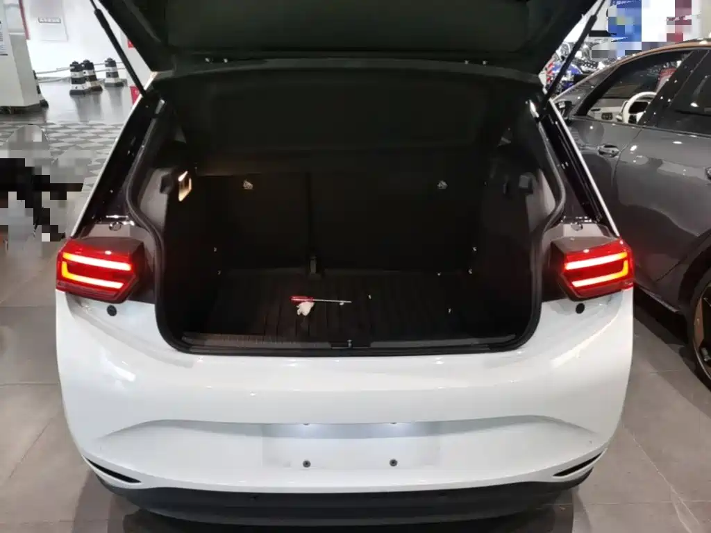 Volkswagen ID.3 — миниатюра 19