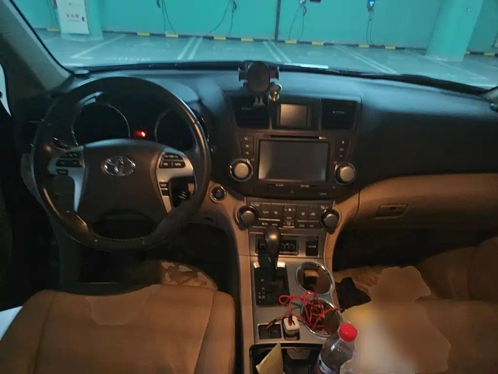 Toyota Highlander — миниатюра 5