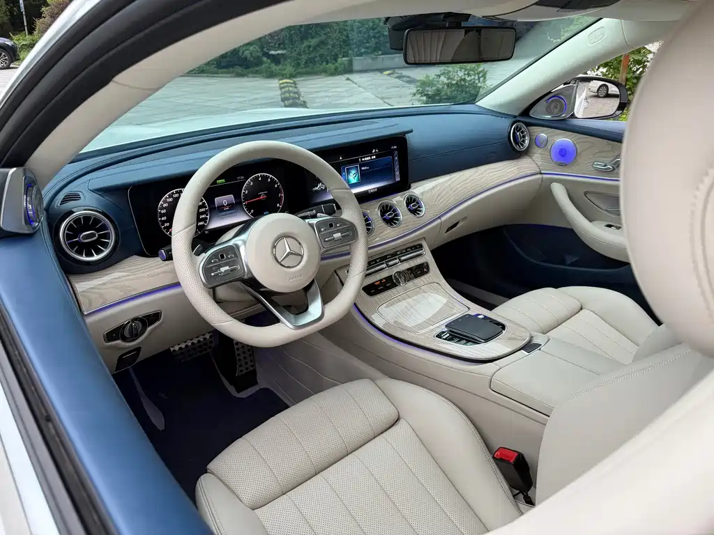 Mercedes-Benz E-Class (Import) — миниатюра 5