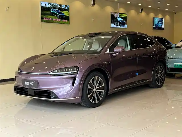 AITO WISDOM WORLD R7 2026