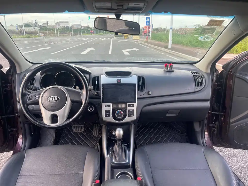 Kia Forte — миниатюра 4