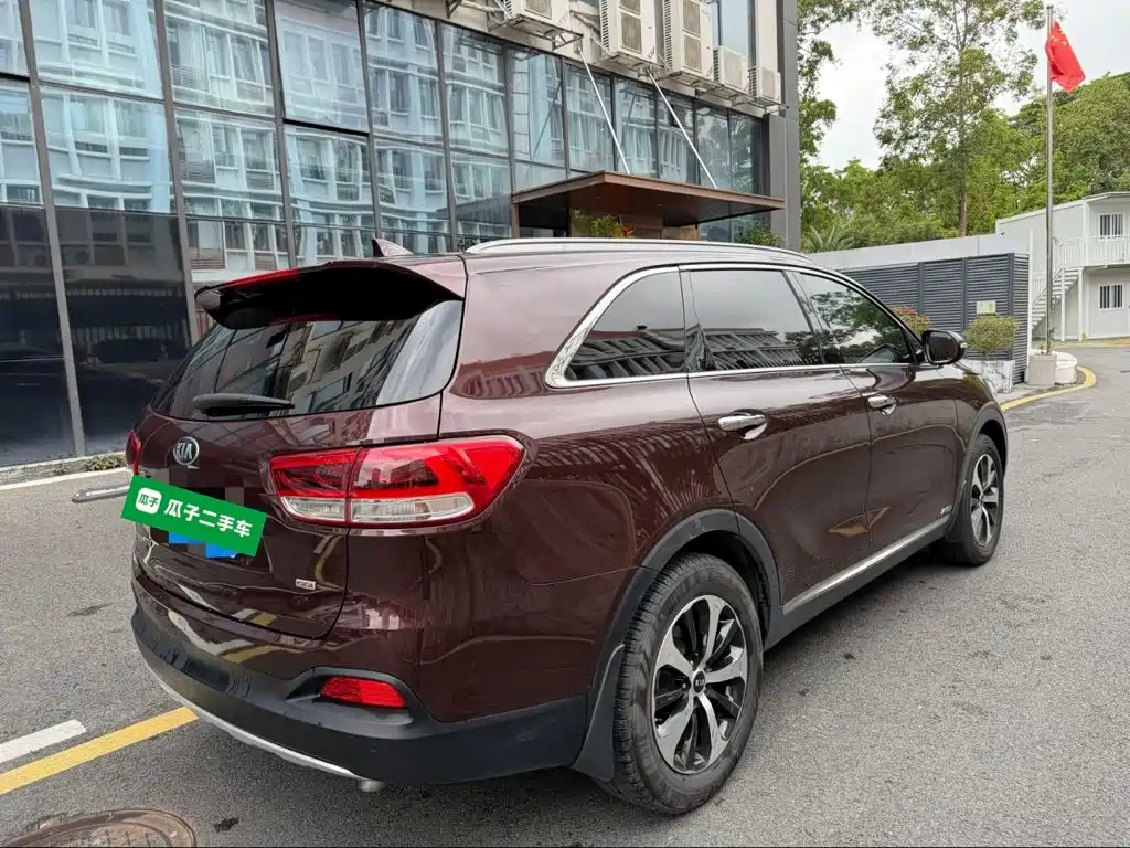 Kia Sorento 2015 L 2.4L 4WD Elite 7 мест V