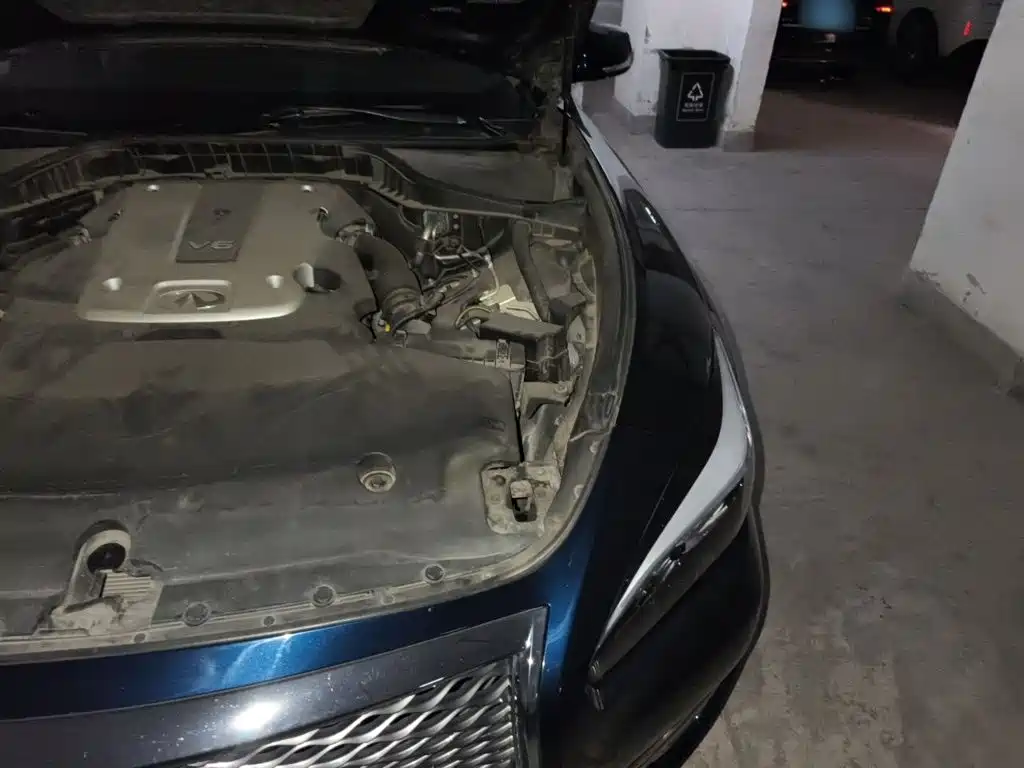 Infiniti Q70 — миниатюра 22