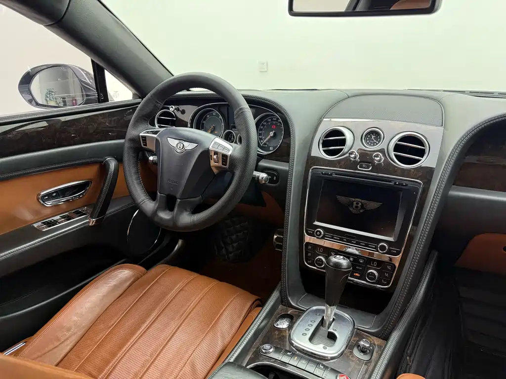 Bentley Flying Spur — фотографии объявления, Фото 15