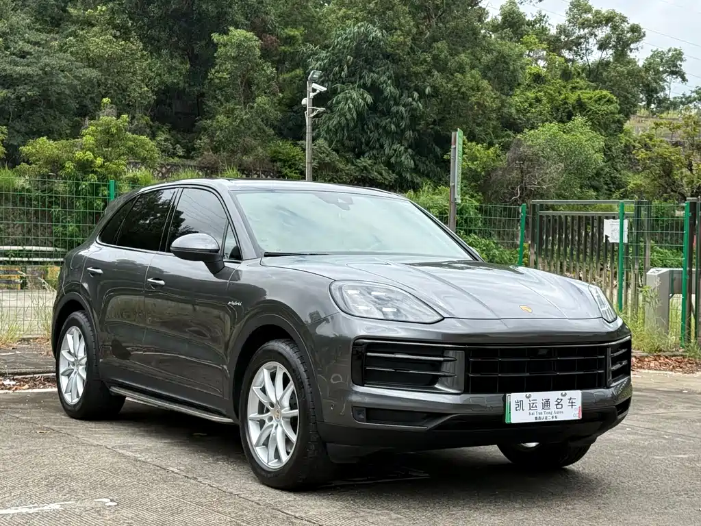 Porsche Cayenne Hybrid — миниатюра 3