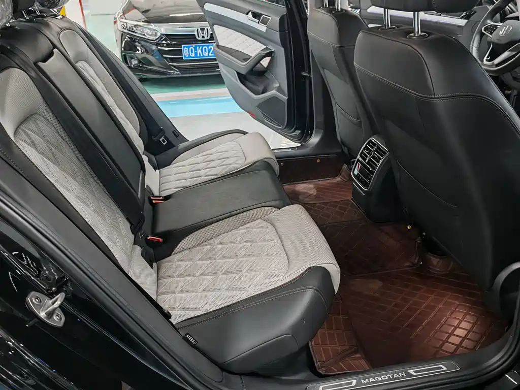 Volkswagen Magotan — миниатюра 13