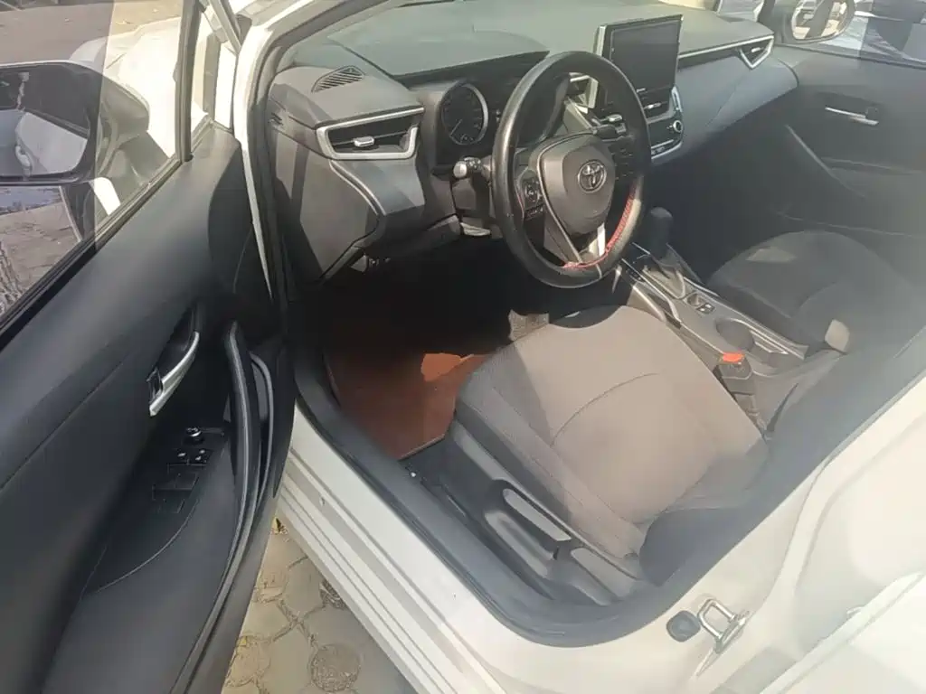 Toyota Corolla — миниатюра 16