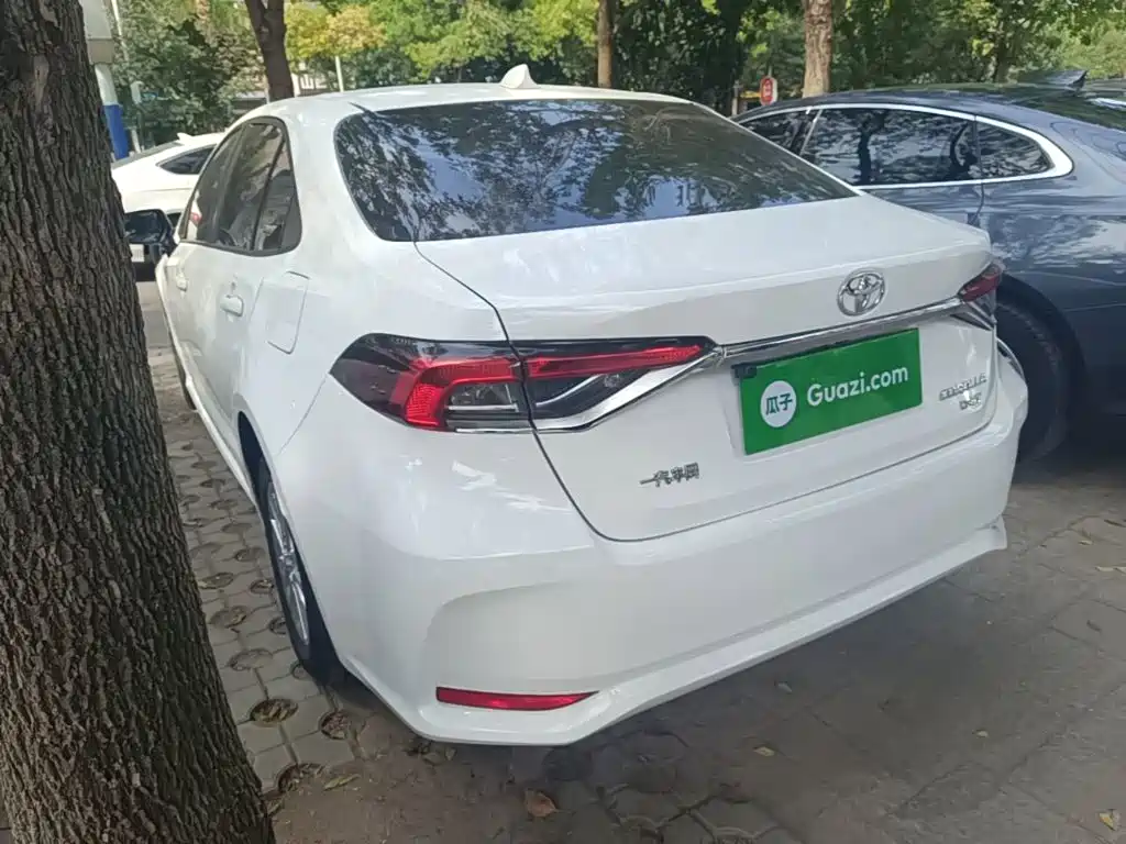 Toyota Corolla — миниатюра 5