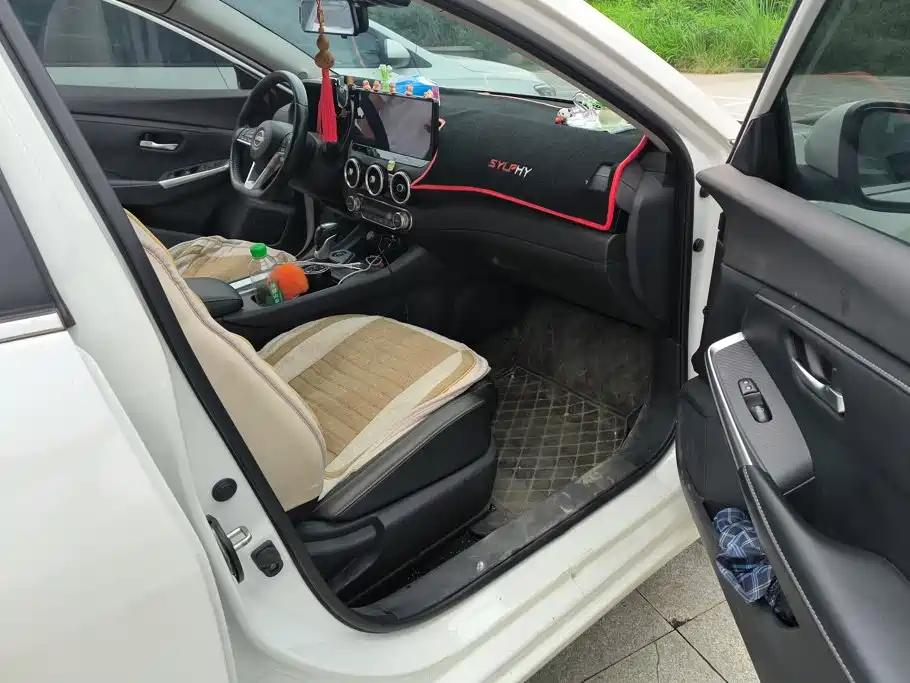 Nissan Sylphy — миниатюра 8