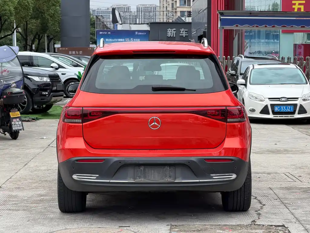 Mercedes-Benz EQB — миниатюра 6