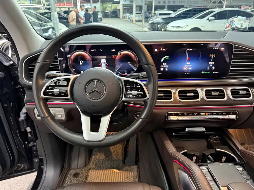 Mercedes-Benz GLE (Import) — миниатюра 15