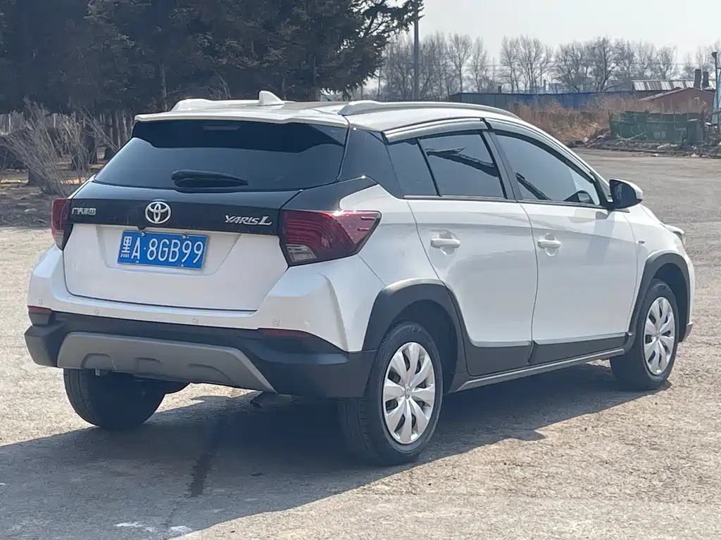 TOYOTA YARIS L ZHIXUAN