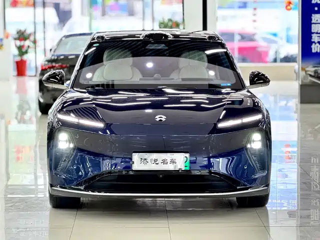 NIO NIO ET9 2025
