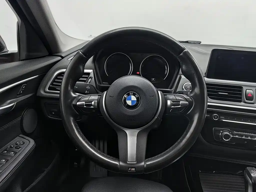 BMW 1 Series — миниатюра 11