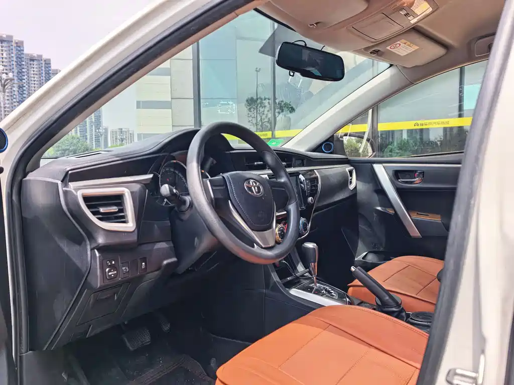 Toyota Corolla — миниатюра 12