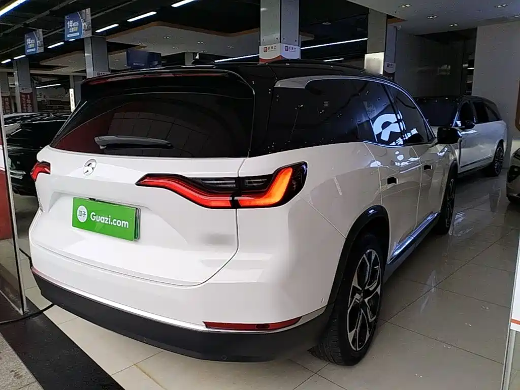 NIO ES8 — миниатюра 7